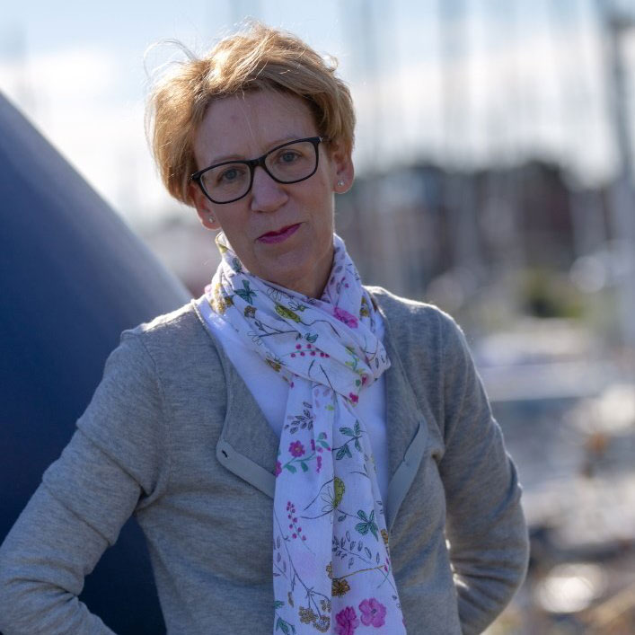 Auteursfoto Pauline Rowson in Northney Marina door Nick Masson